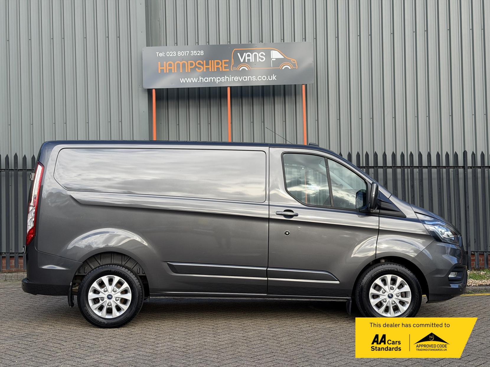Ford Transit Custom 1.0 Limited Panel Van (2017 - 2023)