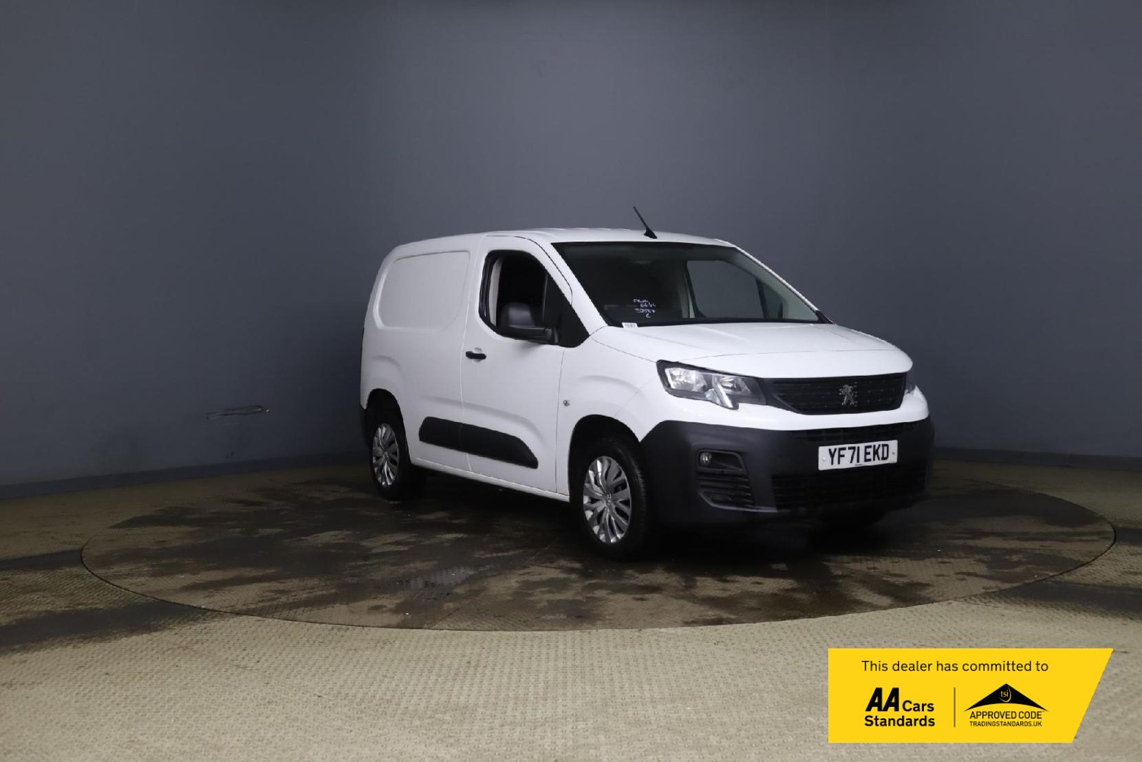 Peugeot Partner 1.5 BlueHDi 1000 Professional Premium Standard Panel Van 5dr Diesel Manual SWB Euro 6 (100 bhp)