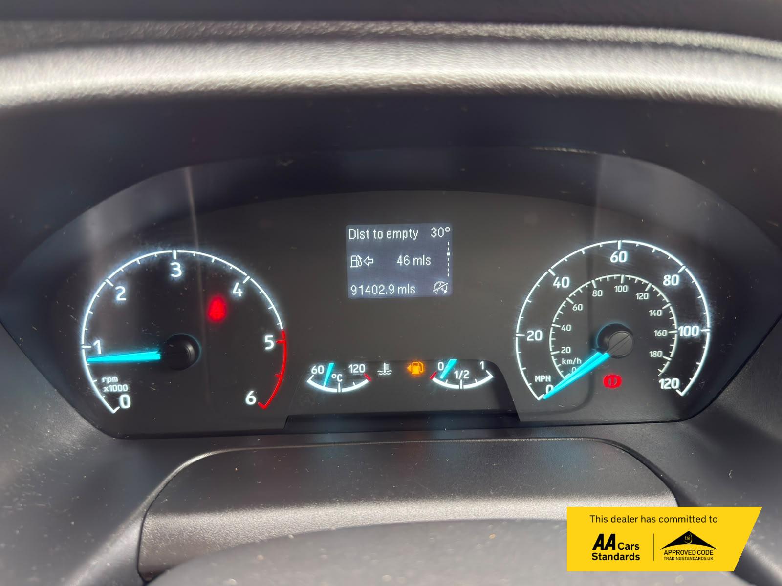 2022 Ford Transit Custom 2.0 300 EcoBlue Limited Panel Van 5dr Diesel Manual L2 H1 Euro 6 (s/s) (130 ps) - Thumbnail 48