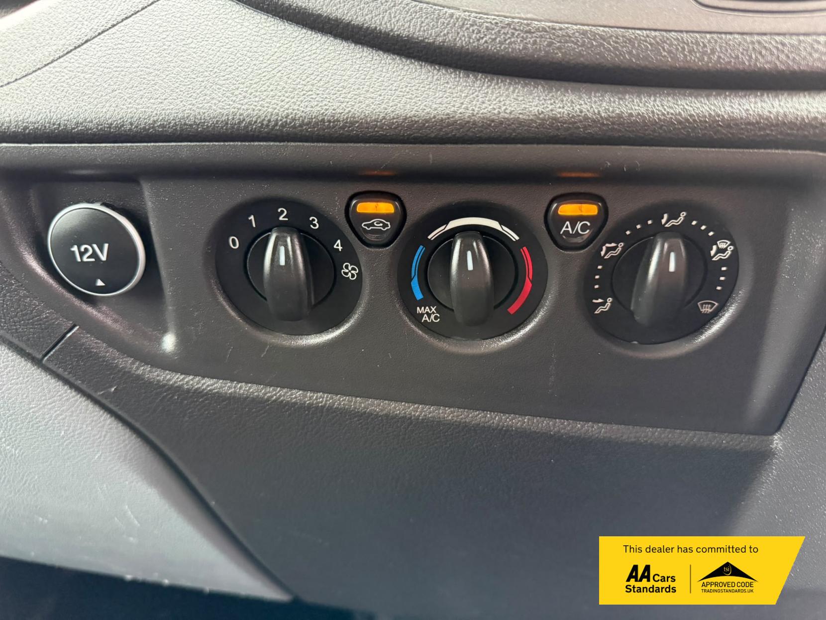 2018 Ford Transit 2.0 350 EcoBlue Panel Van 5dr Diesel Manual RWD L3 H2 Euro 6 (130 ps) - Thumbnail 33