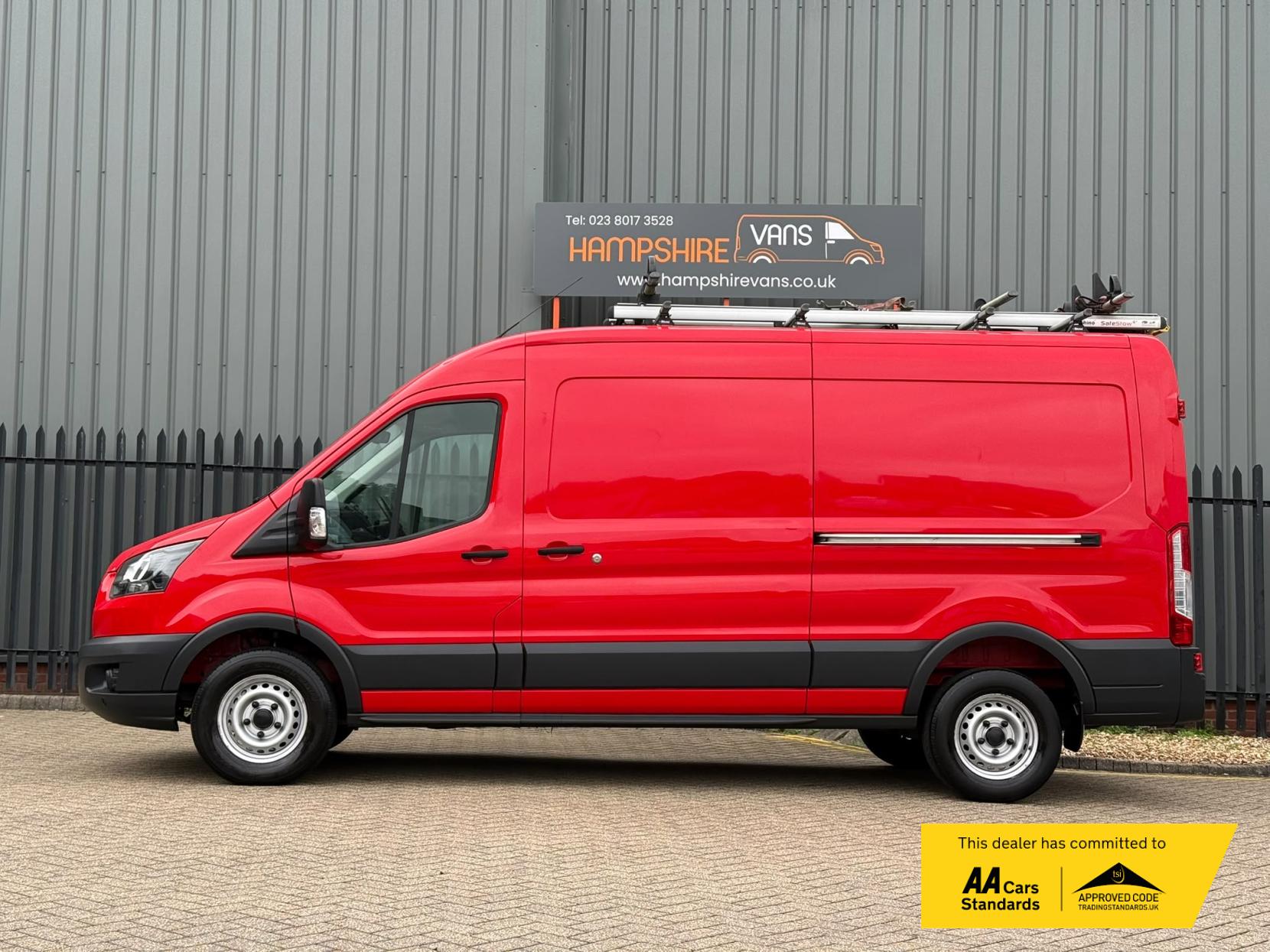 2018 Ford Transit 2.0 350 EcoBlue Panel Van 5dr Diesel Manual RWD L3 H2 Euro 6 (130 ps) - Thumbnail 5