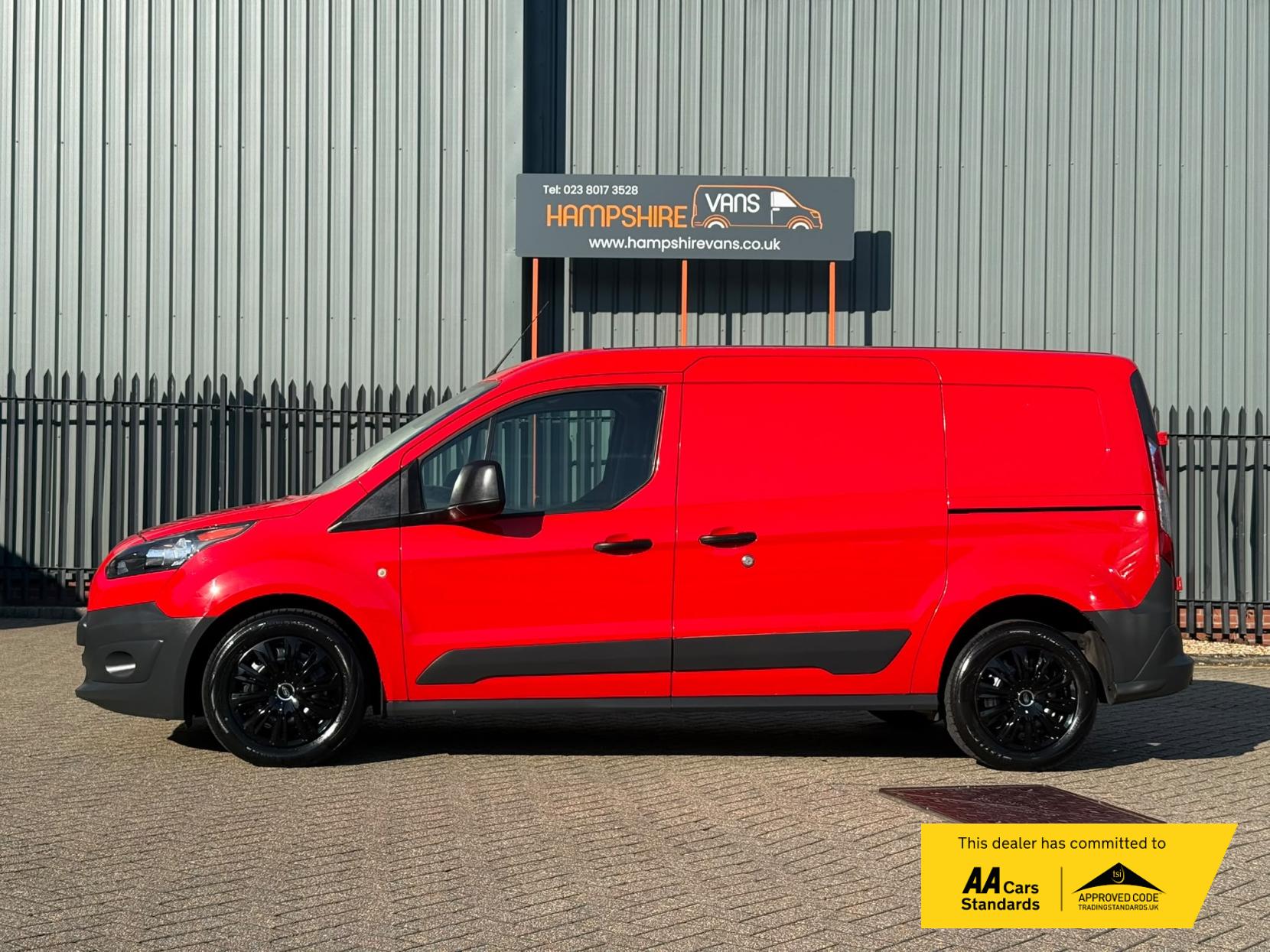 2017 Ford Transit Connect 1.5 TDCi 240 Panel Van 5dr Diesel Manual L2 H1 (124 g/km, 99 bhp) - Thumbnail 5