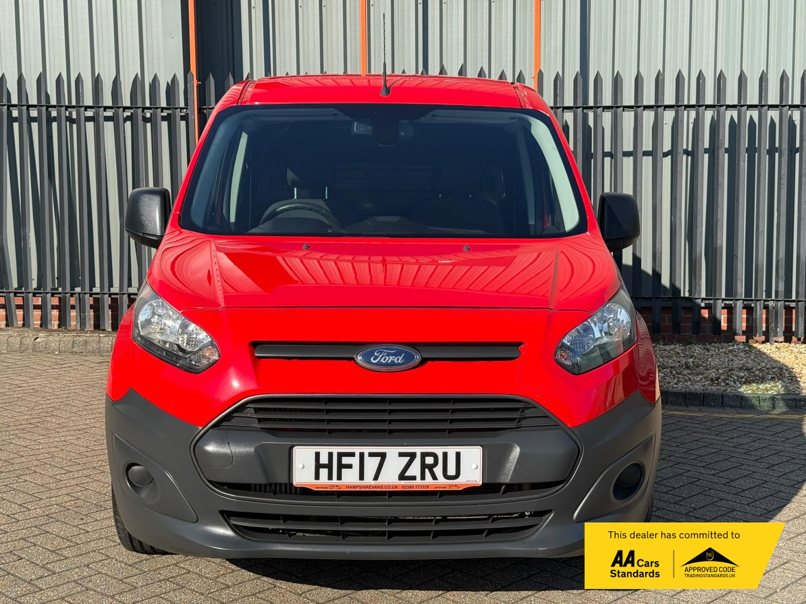 2017 Ford Transit Connect 1.5 TDCi 240 Panel Van 5dr Diesel Manual L2 H1 (124 g/km, 99 bhp) - Thumbnail 14