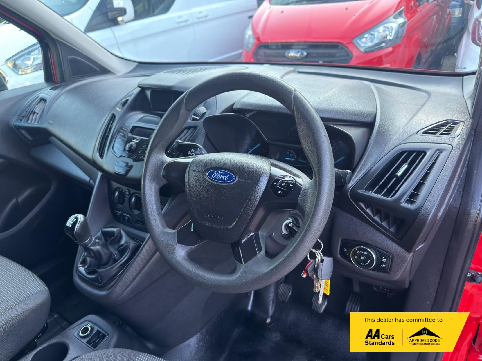 2017 Ford Transit Connect 1.5 TDCi 240 Panel Van 5dr Diesel Manual L2 H1 (124 g/km, 99 bhp) - Thumbnail 39