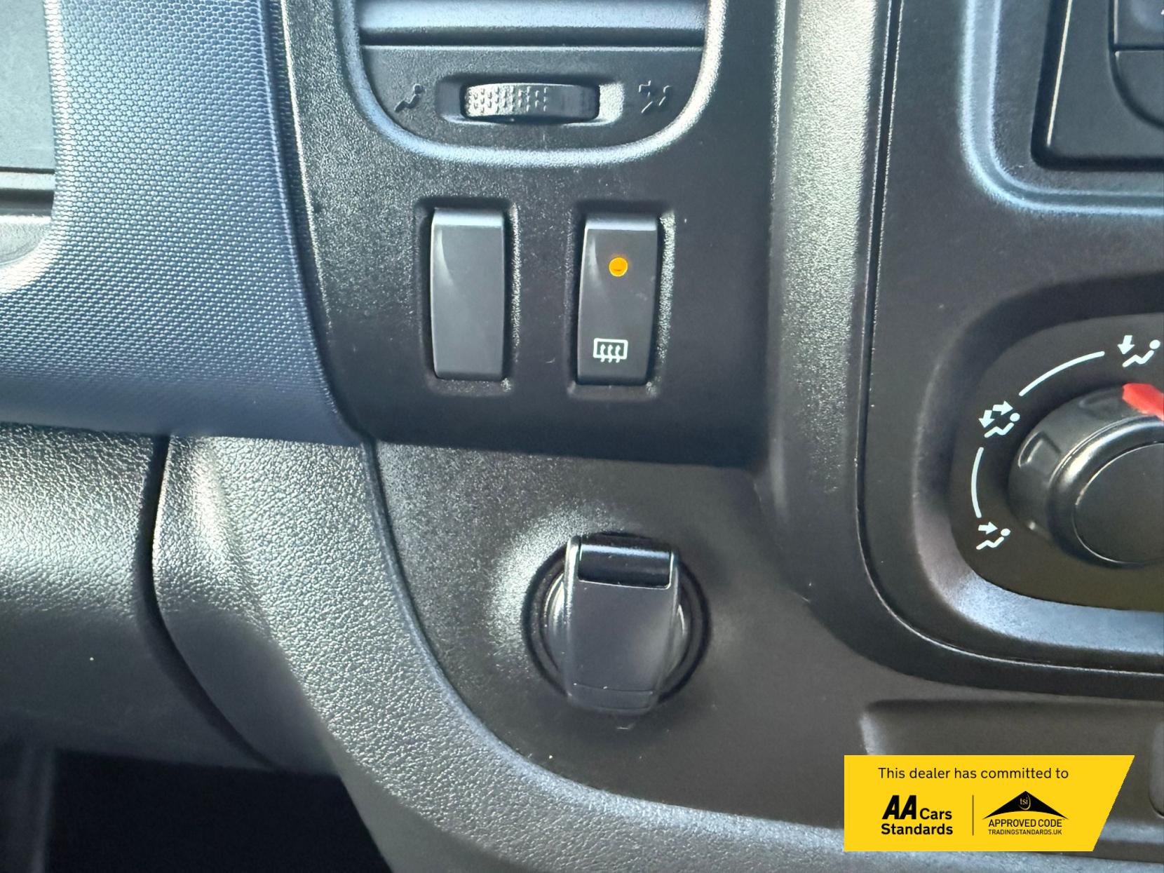 Vauxhall Vivaro 1.6 CDTi 2700 Panel Van 5dr Diesel Manual L1 H1 Euro 6 (s/s) (95 ps)