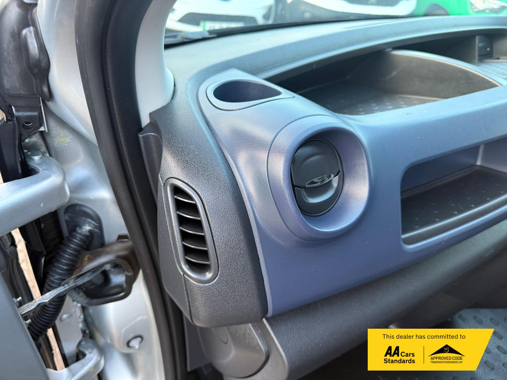 Vauxhall Vivaro 1.6 CDTi 2700 Panel Van 5dr Diesel Manual L1 H1 Euro 6 (s/s) (95 ps)