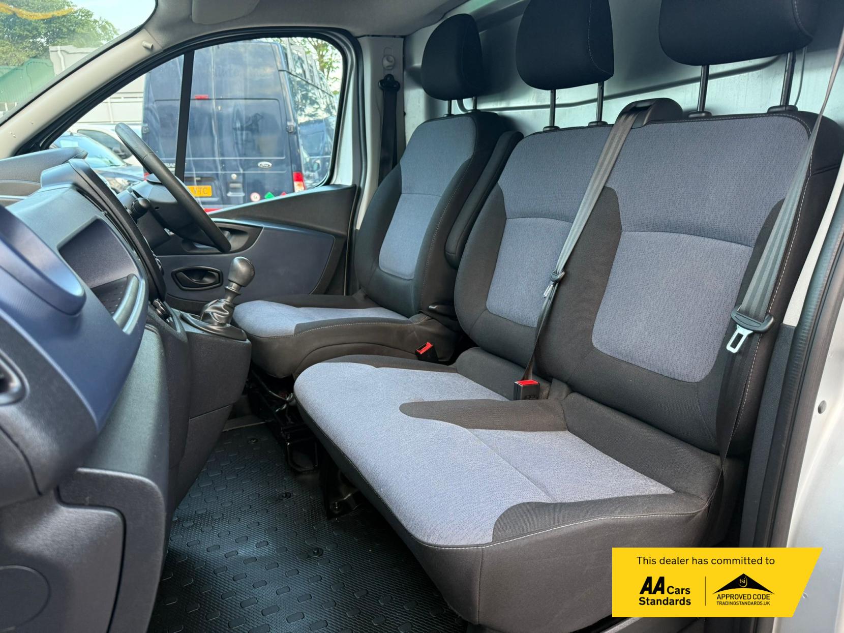 Vauxhall Vivaro 1.6 CDTi 2700 Panel Van 5dr Diesel Manual L1 H1 Euro 6 (s/s) (95 ps)