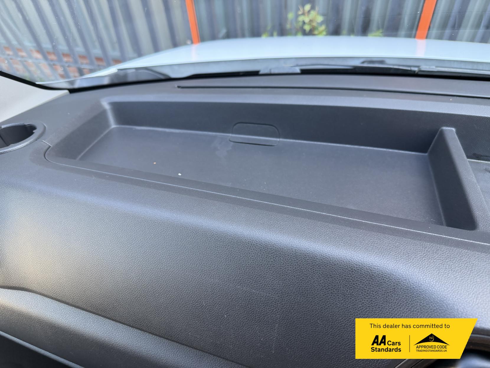 2022 Renault Master 2.3 dCi 35 Business+ Panel Van 4dr Diesel Manual FWD LWB Medium Roof Euro 6 (135 ps) - Thumbnail 29