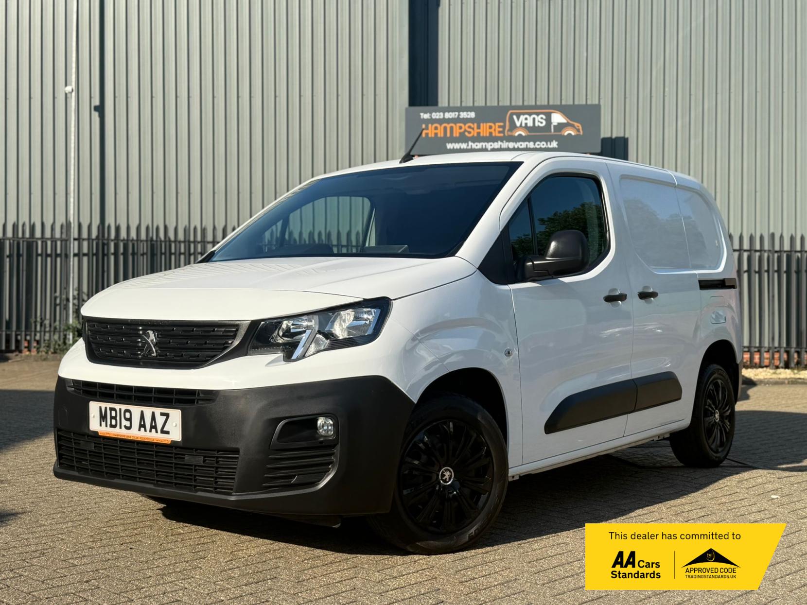 Peugeot Partner 1.5 BlueHDi 1000 Professional Standard Panel Van 5dr Diesel Manual SWB Euro 6 (100 bhp)