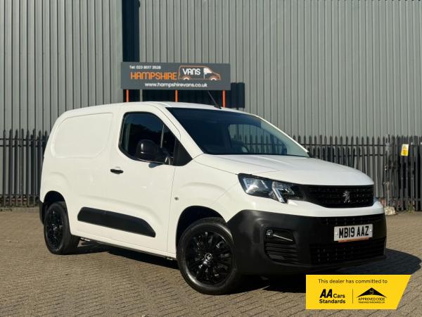 Peugeot Partner 1.5 BlueHDi 1000 Professional Standard Panel Van 5dr Diesel Manual SWB Euro 6 (100 bhp)