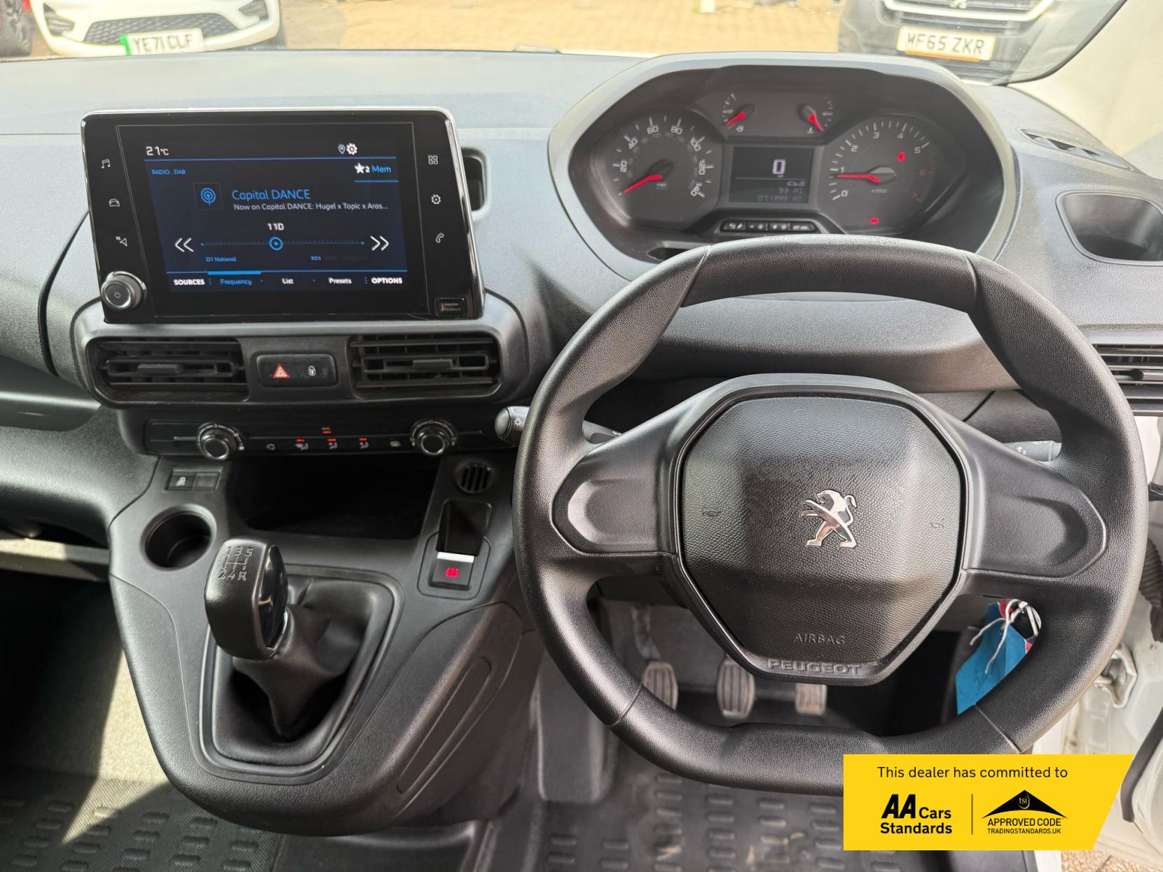 Peugeot Partner 1.5 BlueHDi 1000 Professional Standard Panel Van 5dr Diesel Manual SWB Euro 6 (100 bhp)