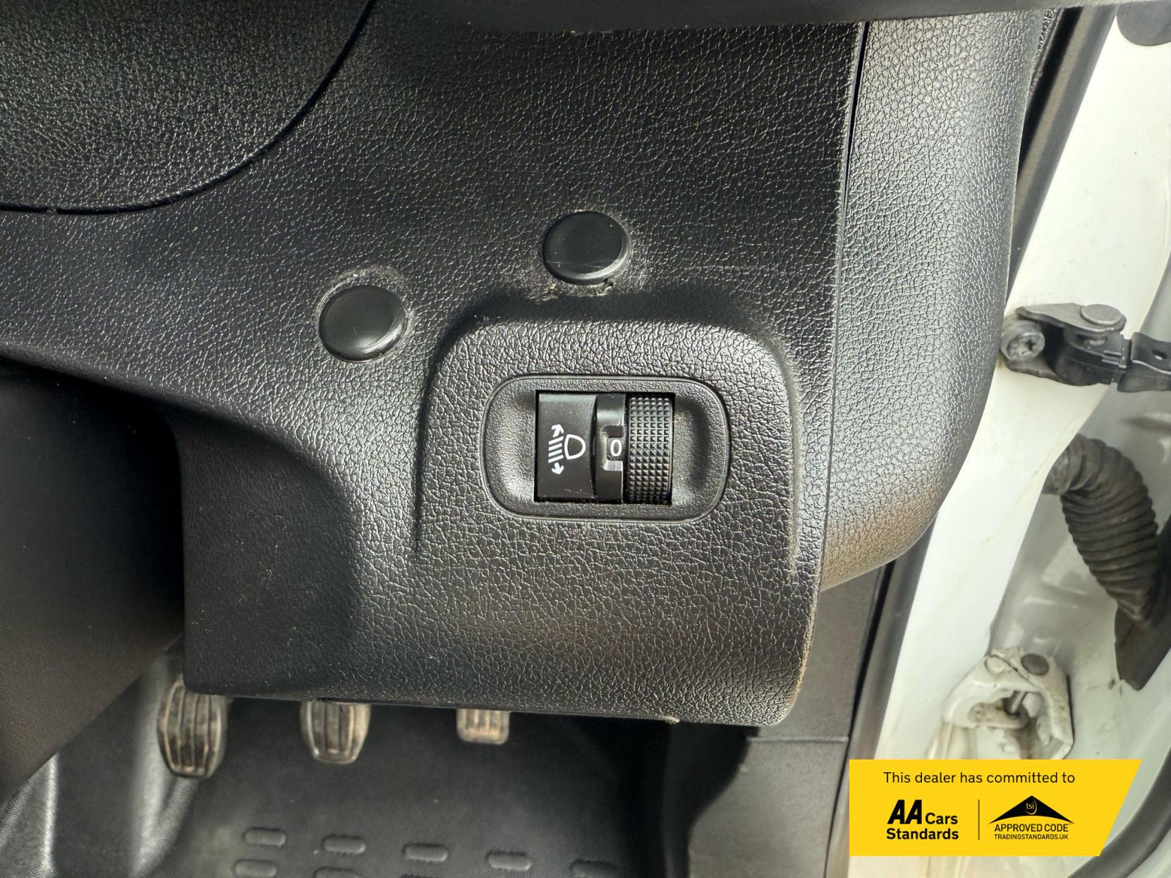 Peugeot Partner 1.5 BlueHDi 1000 Professional Standard Panel Van 5dr Diesel Manual SWB Euro 6 (100 bhp)