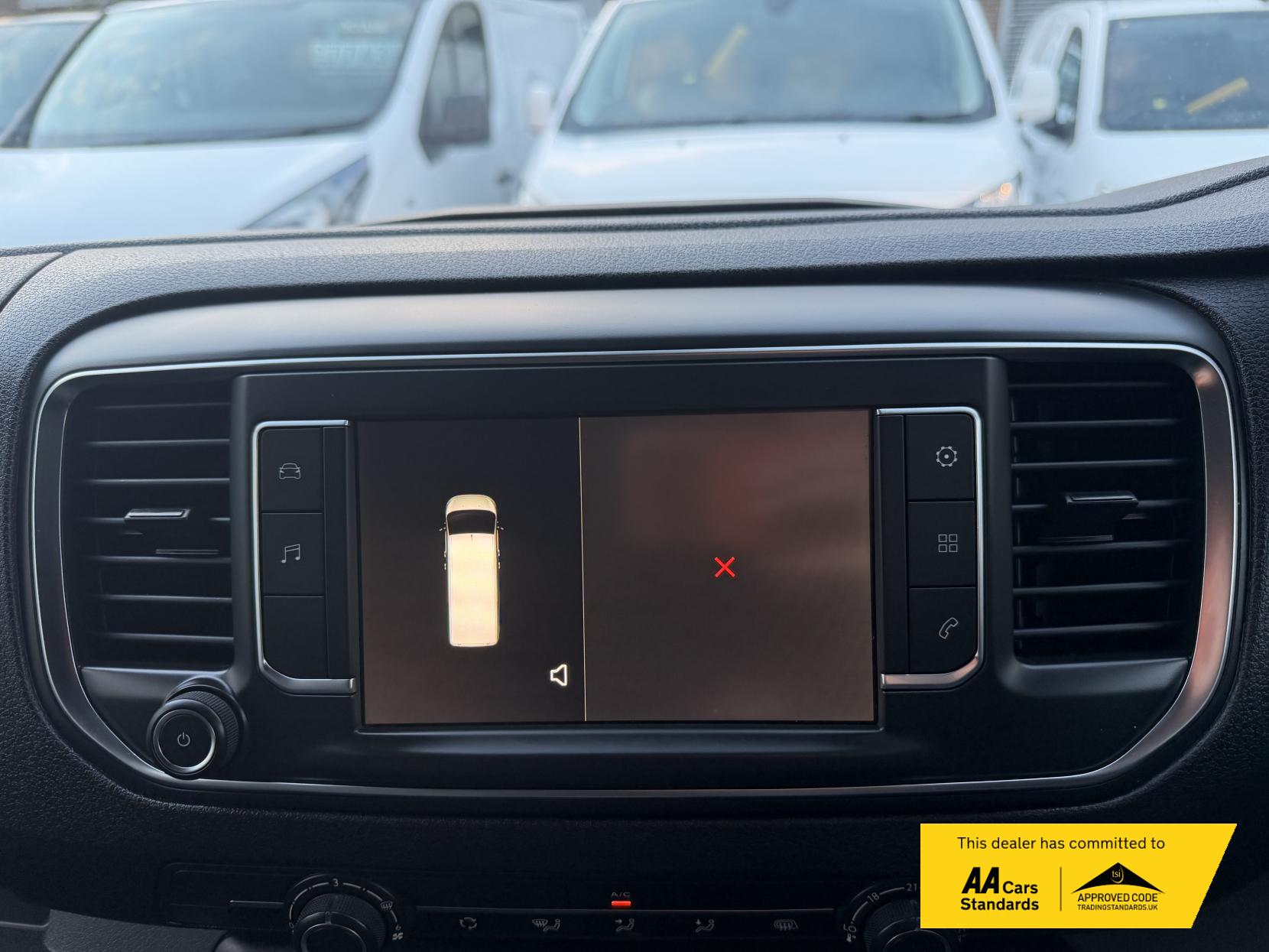 Vauxhall Vivaro 2.0 Turbo D 3100 Dynamic Panel Van 6dr Diesel Manual L2 H1 Euro 6 (s/s) (120 ps)