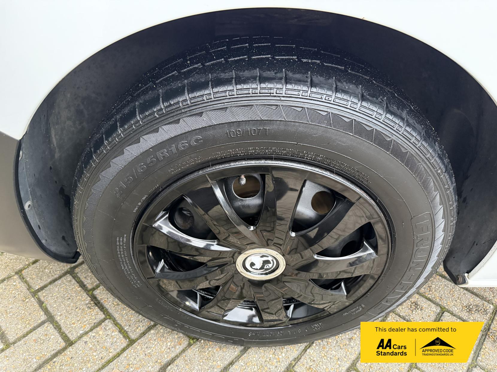 Vauxhall Vivaro 2.0 Turbo D 3100 Dynamic Panel Van 6dr Diesel Manual L2 H1 Euro 6 (s/s) (120 ps)