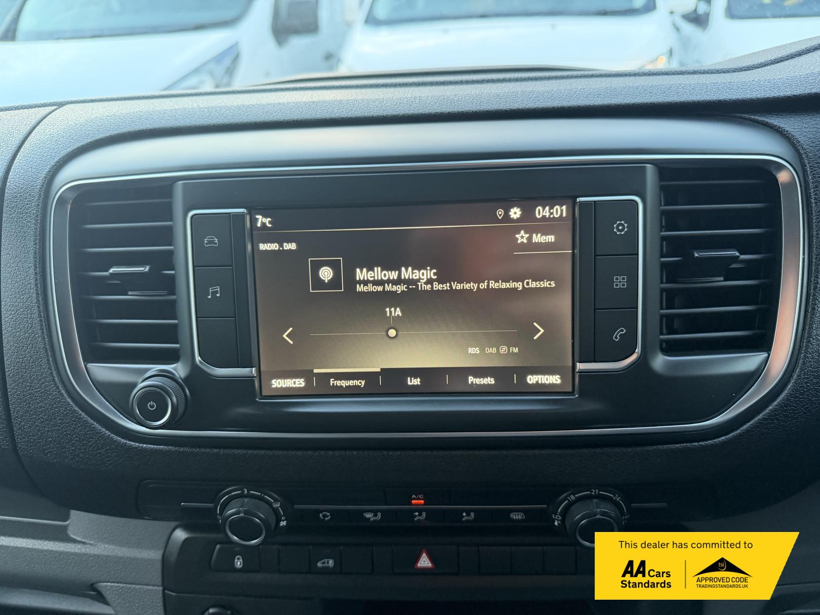 Vauxhall Vivaro 2.0 Turbo D 3100 Dynamic Panel Van 6dr Diesel Manual L2 H1 Euro 6 (s/s) (120 ps)