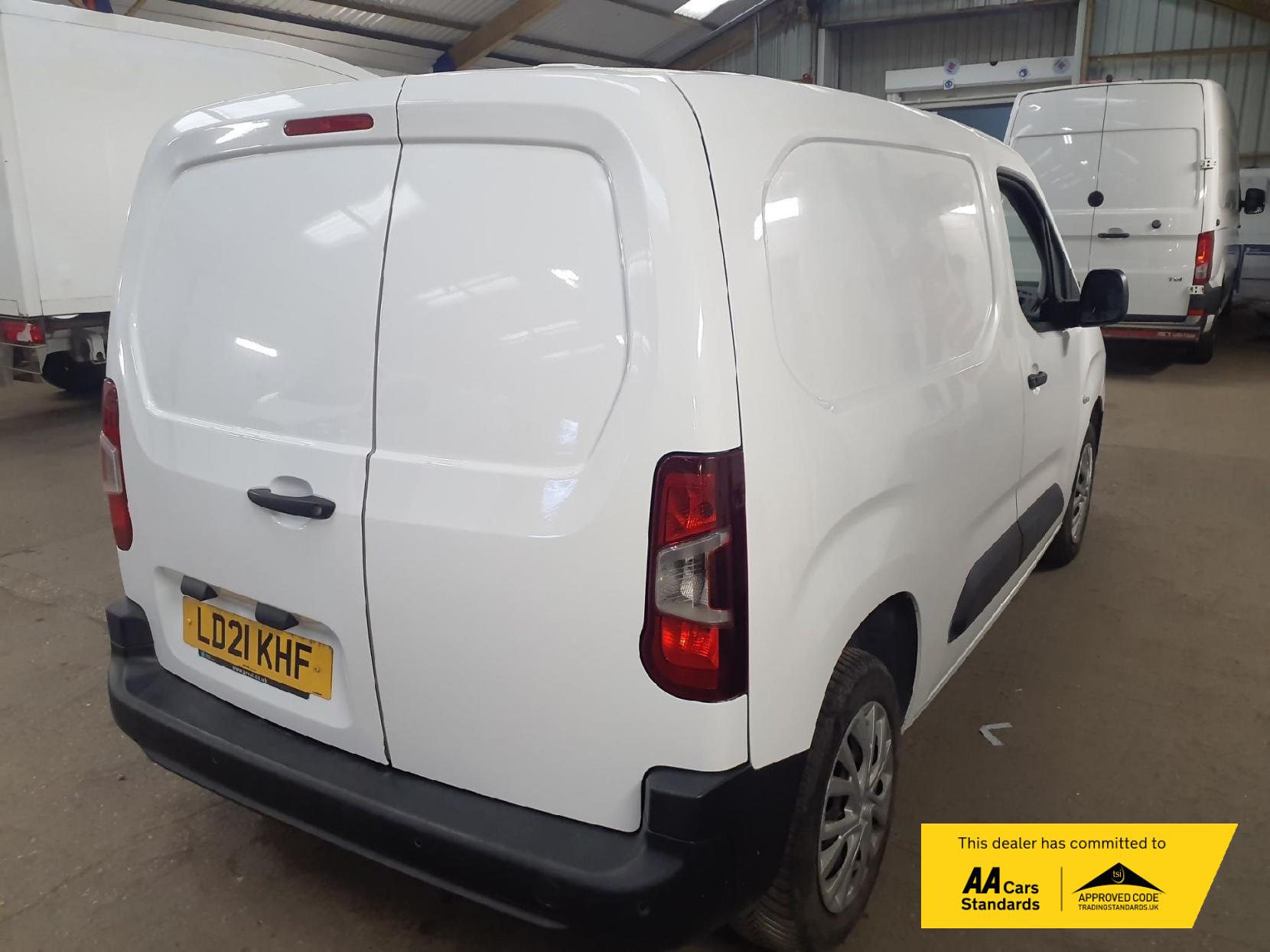 Citroen Berlingo 1.5 BlueHDi 1000 Enterprise M Panel Van 5dr Diesel Manual SWB Euro 6 (s/s) (100 ps)