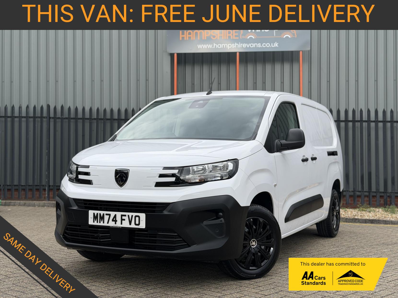 2024 Peugeot Partner 1.5 BlueHDi 950 Professional Long Panel Van 6dr Diesel Manual LWB Euro 6 (s/s) (100 ps) - Thumbnail 2