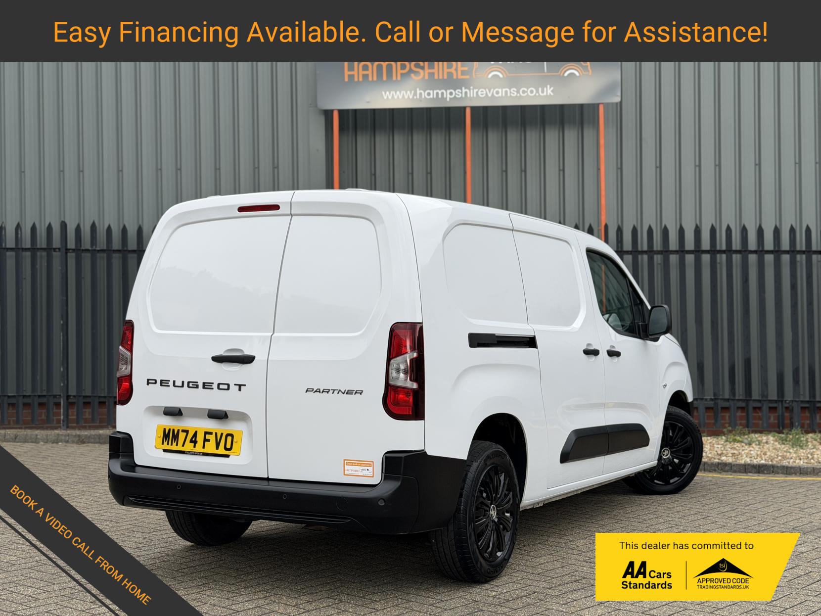 2024 Peugeot Partner 1.5 BlueHDi 950 Professional Long Panel Van 6dr Diesel Manual LWB Euro 6 (s/s) (100 ps) - Thumbnail 3