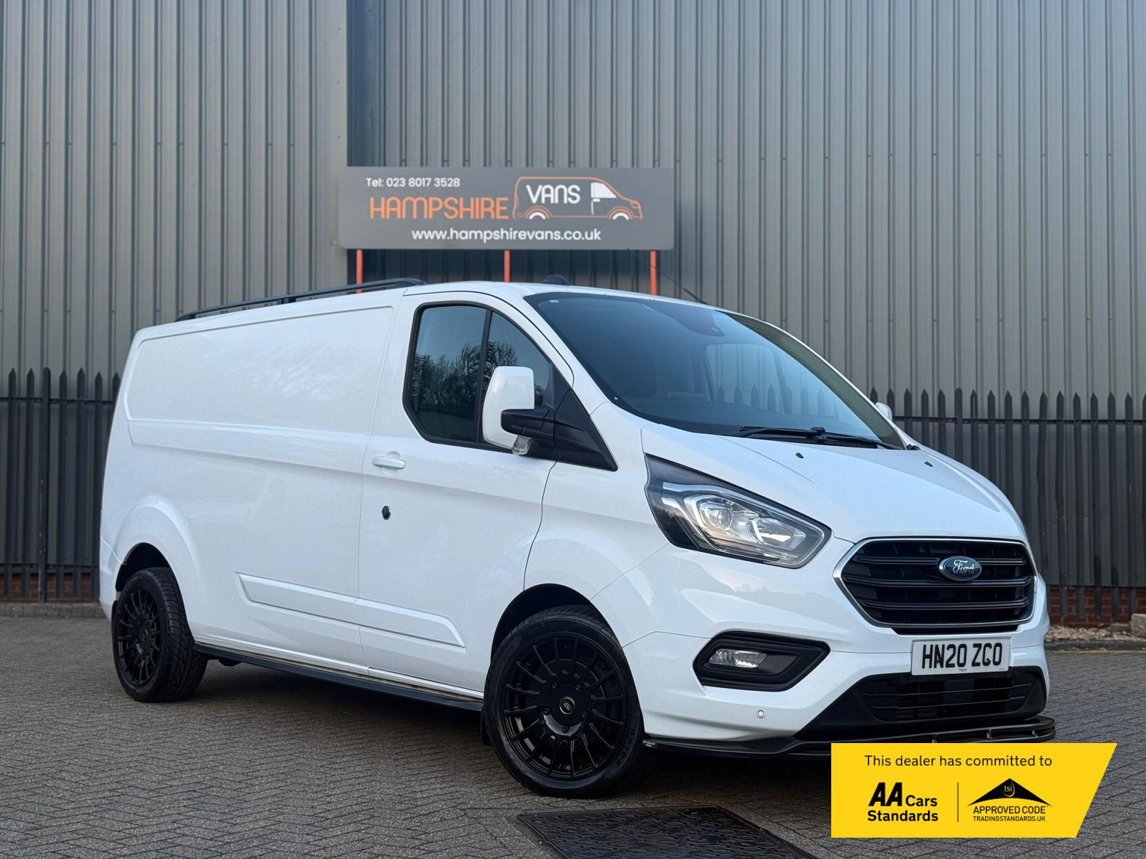 Ford Transit Custom 2.0 300 EcoBlue Limited Panel Van 5dr Diesel Manual L2 H1 Euro 6 (s/s) (130 ps)