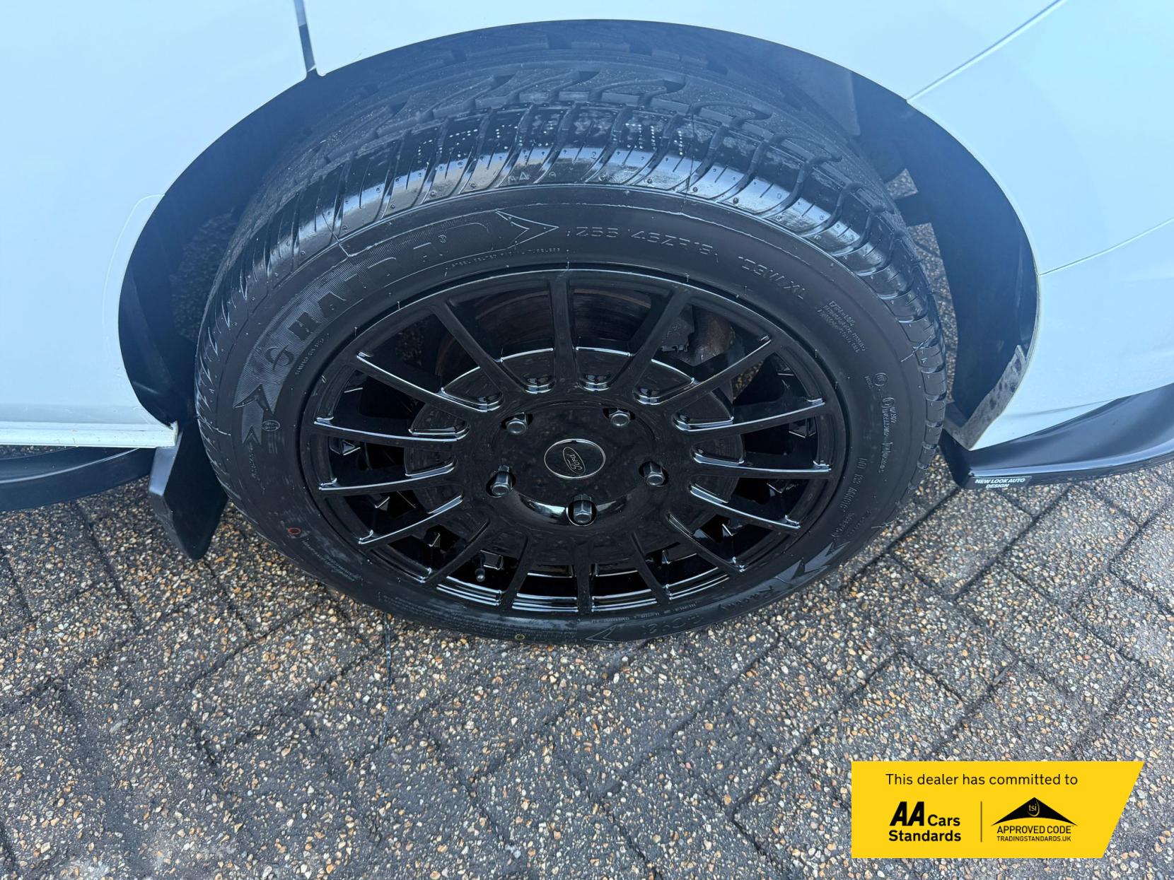 Ford Transit Custom 2.0 300 EcoBlue Limited Panel Van 5dr Diesel Manual L2 H1 Euro 6 (s/s) (130 ps)