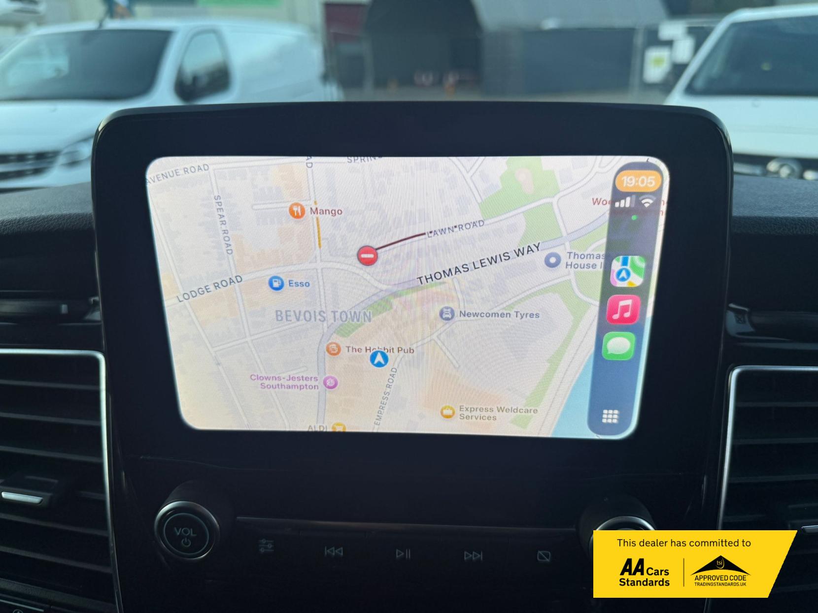 Ford Transit Custom 2.0 300 EcoBlue Limited Panel Van 5dr Diesel Manual L2 H1 Euro 6 (s/s) (130 ps)