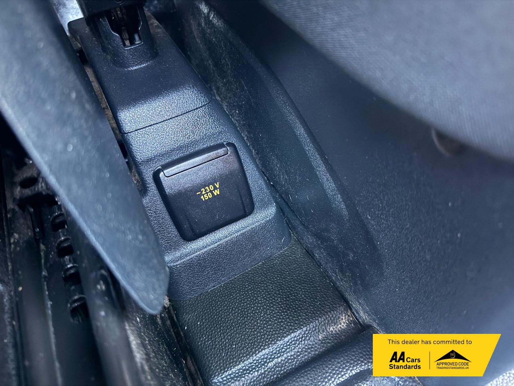 Ford Transit Custom 2.0 300 EcoBlue Limited Panel Van 5dr Diesel Manual L2 H1 Euro 6 (s/s) (130 ps)