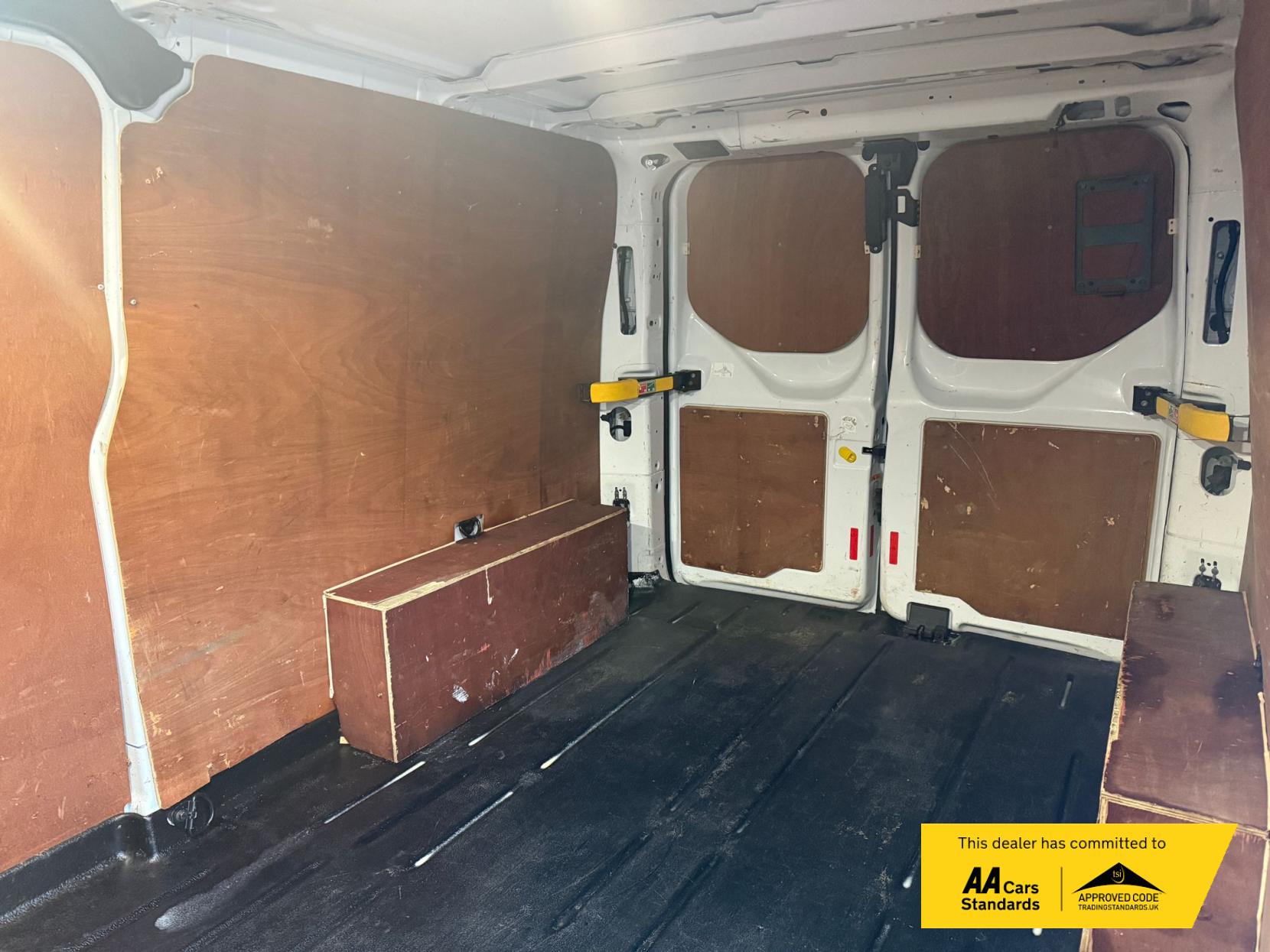 Ford Transit Custom 2.0 300 EcoBlue Limited Panel Van 5dr Diesel Manual L2 H1 Euro 6 (s/s) (130 ps)