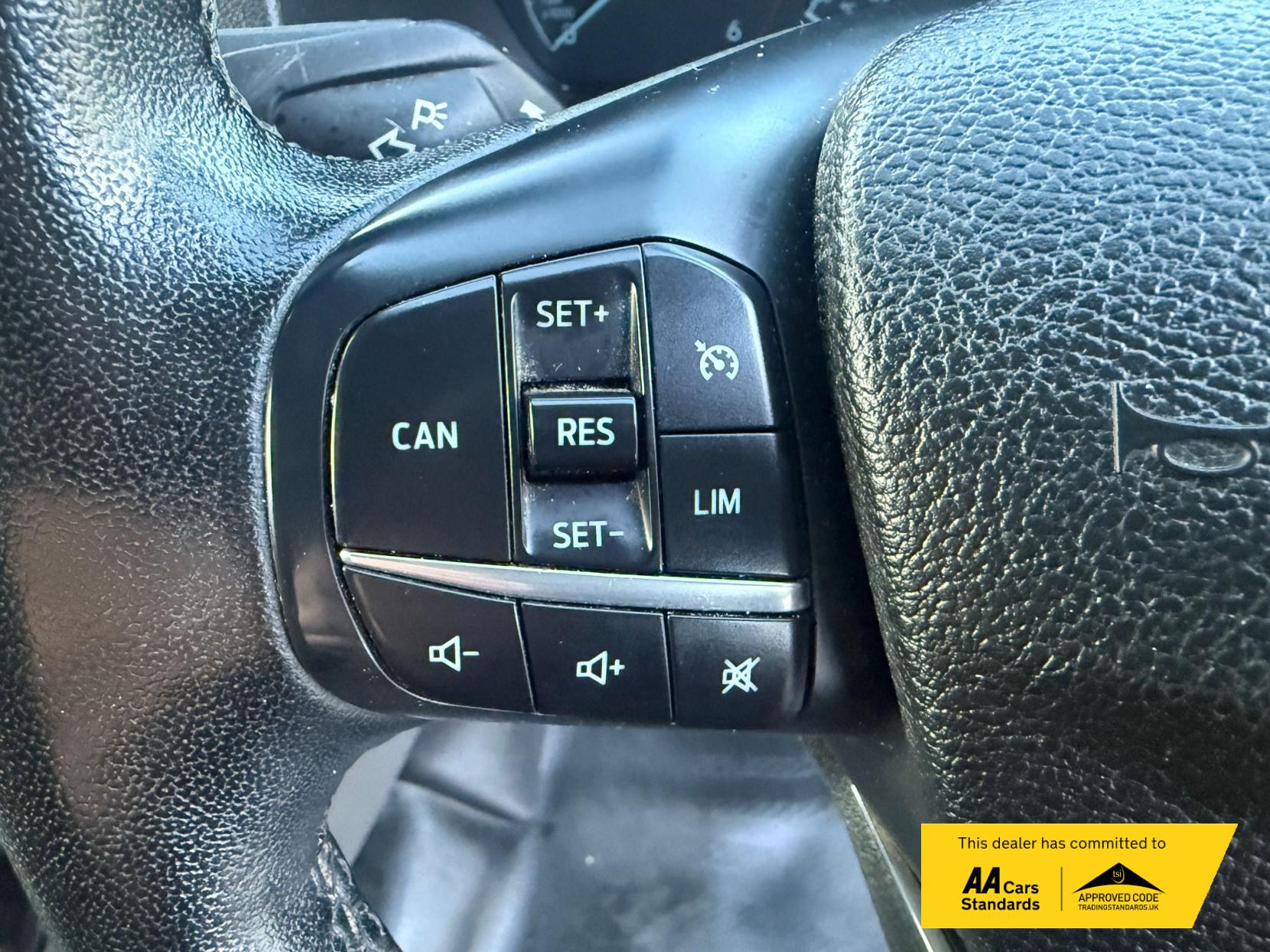 Ford Transit Custom 2.0 300 EcoBlue Limited Panel Van 5dr Diesel Manual L2 H1 Euro 6 (s/s) (130 ps)