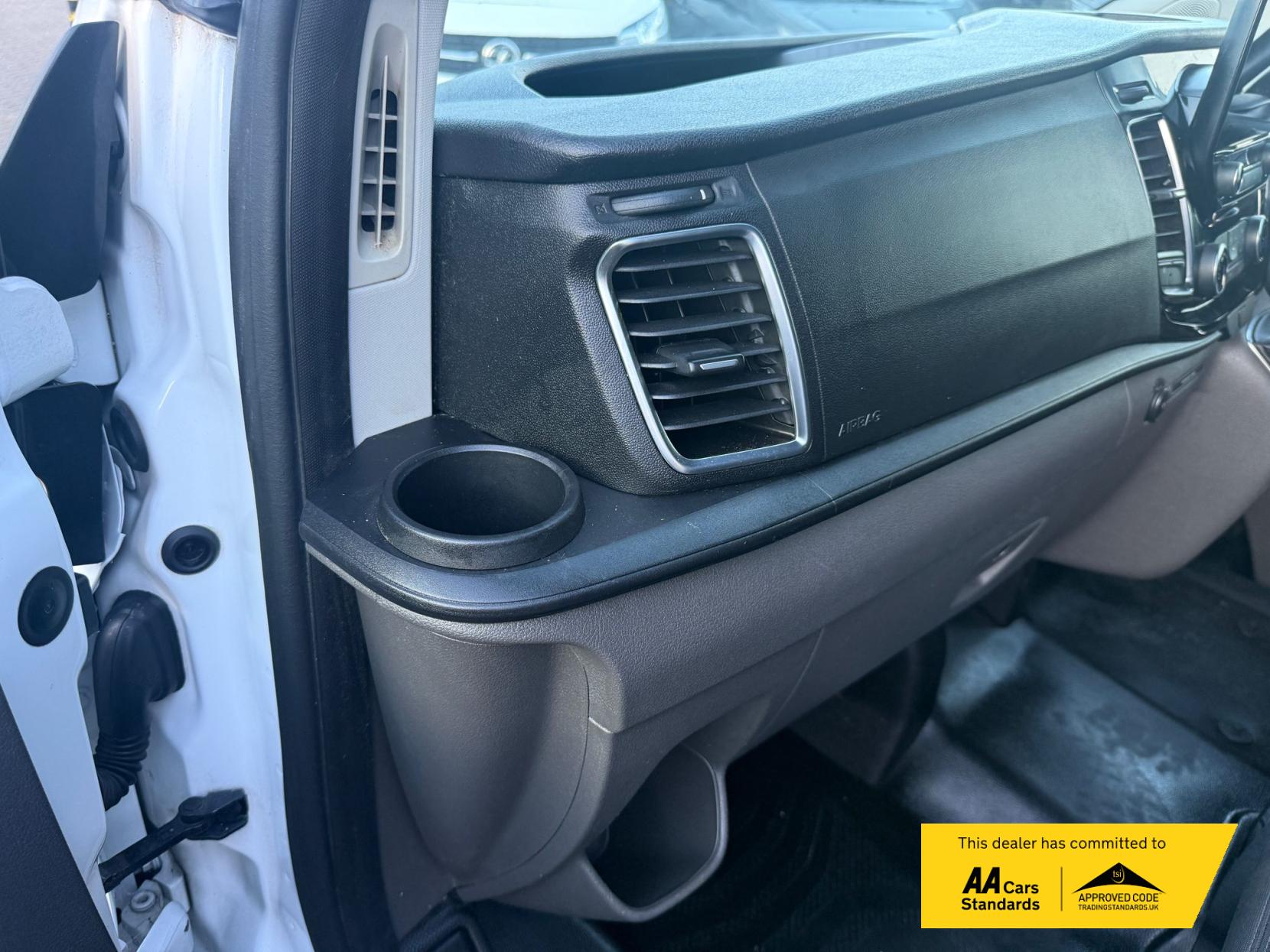 Ford Transit Custom 2.0 300 EcoBlue Limited Panel Van 5dr Diesel Manual L2 H1 Euro 6 (s/s) (130 ps)