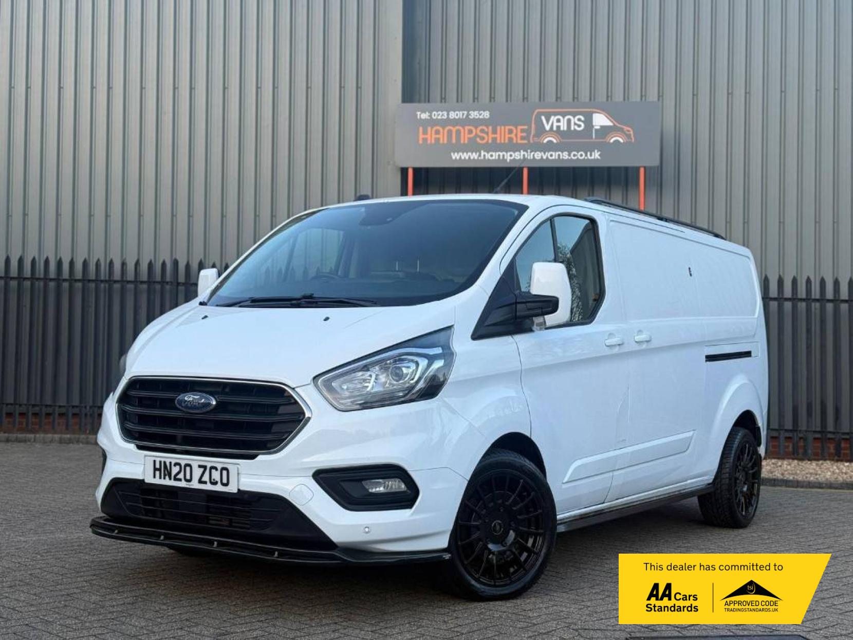 Ford Transit Custom 2.0 300 EcoBlue Limited Panel Van 5dr Diesel Manual L2 H1 Euro 6 (s/s) (130 ps)
