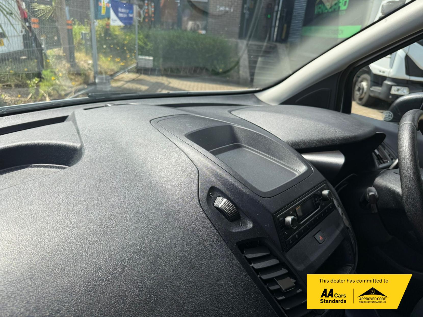 Ford Transit Connect 1.5 230 EcoBlue Leader Crew Van Double Cab 6dr Diesel Manual L2 Euro 6 (s/s) (100 ps)