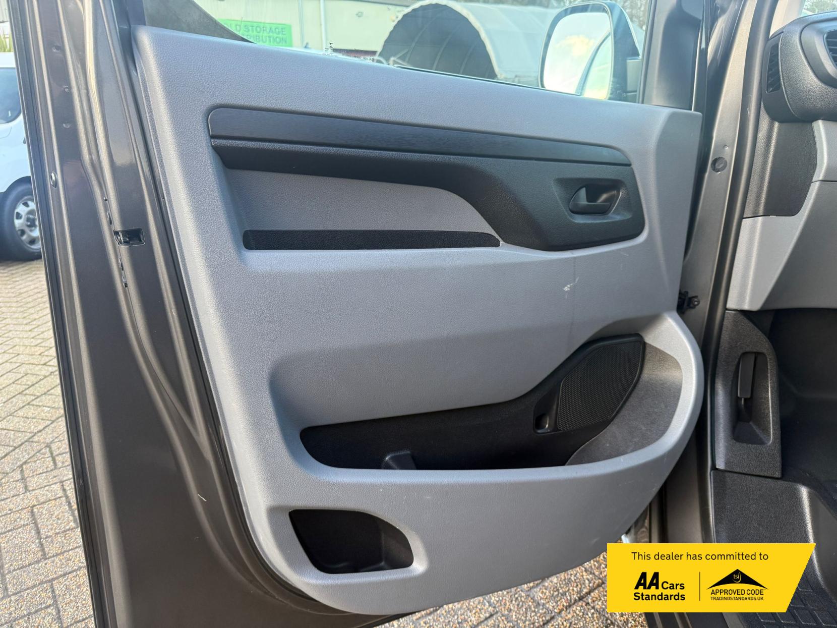 Vauxhall Vivaro 1.5 Turbo D 2700 Sportive Panel Van 6dr Diesel Manual L1 H1 Euro 6 (s/s) (100 ps)