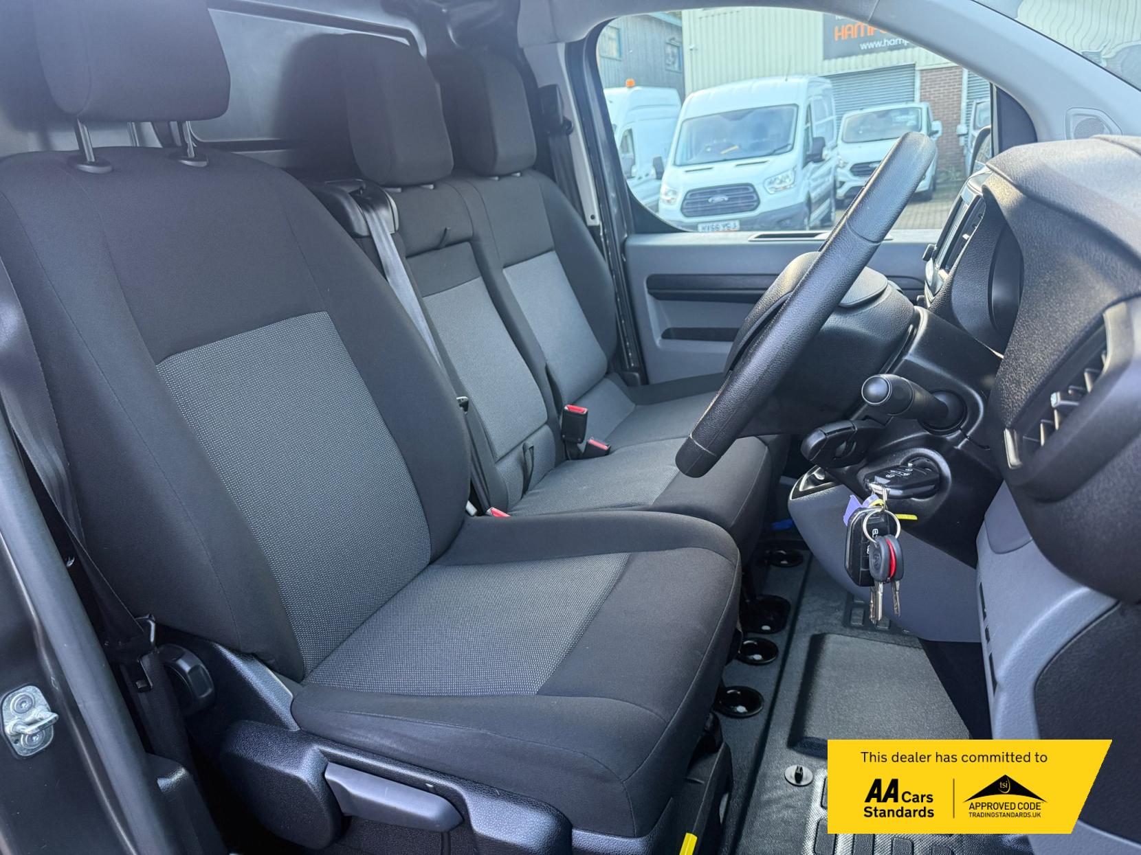 Vauxhall Vivaro 1.5 Turbo D 2700 Sportive Panel Van 6dr Diesel Manual L1 H1 Euro 6 (s/s) (100 ps)