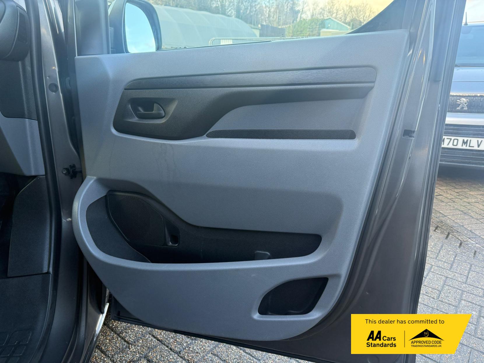 Vauxhall Vivaro 1.5 Turbo D 2700 Sportive Panel Van 6dr Diesel Manual L1 H1 Euro 6 (s/s) (100 ps)