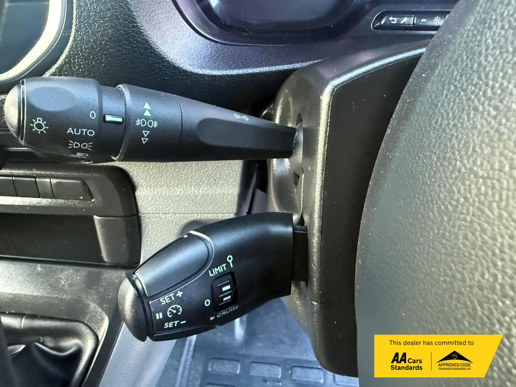 Vauxhall Vivaro 1.5 Turbo D 2700 Sportive Panel Van 6dr Diesel Manual L1 H1 Euro 6 (s/s) (100 ps)