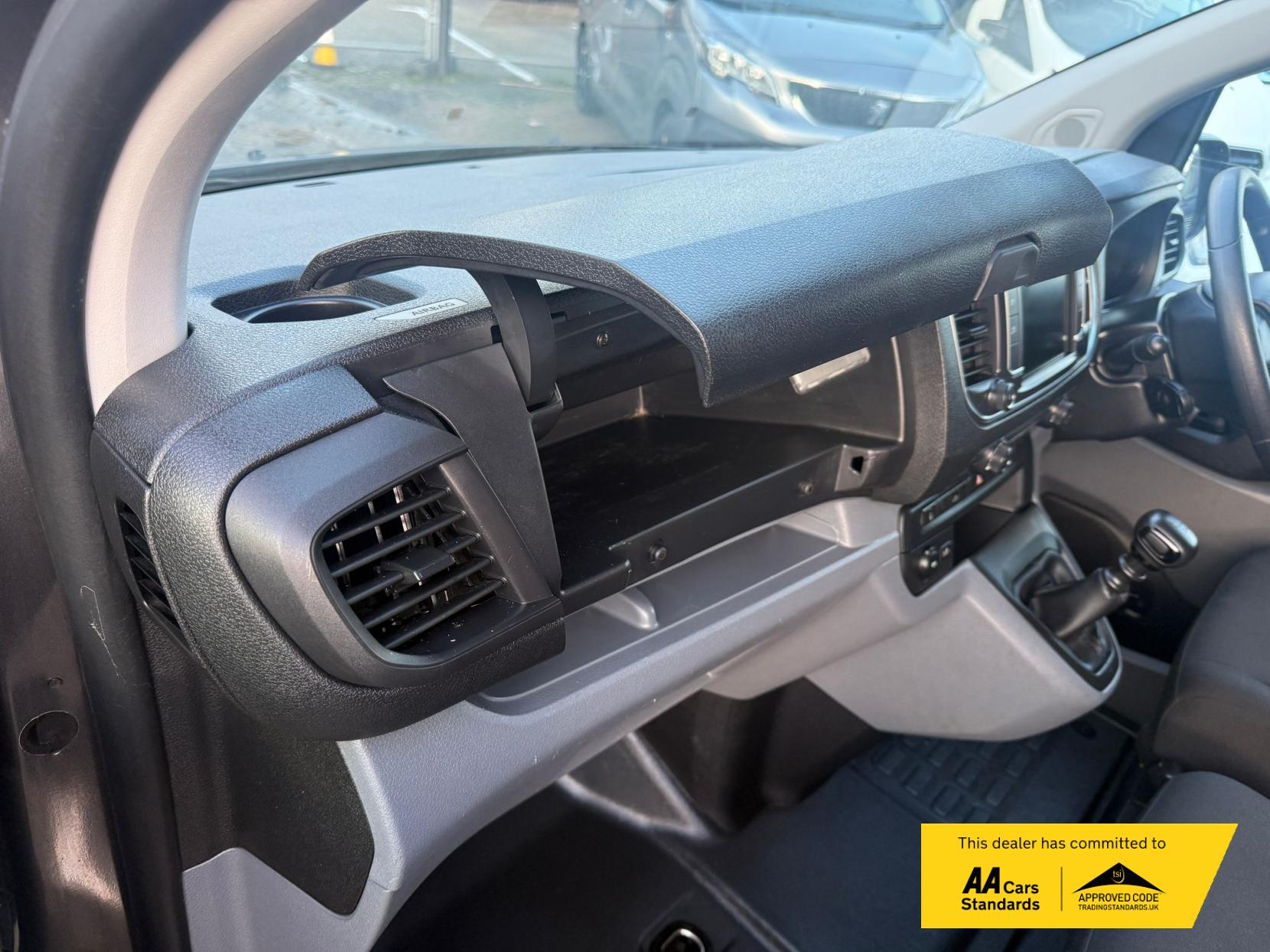 Vauxhall Vivaro 1.5 Turbo D 2700 Sportive Panel Van 6dr Diesel Manual L1 H1 Euro 6 (s/s) (100 ps)