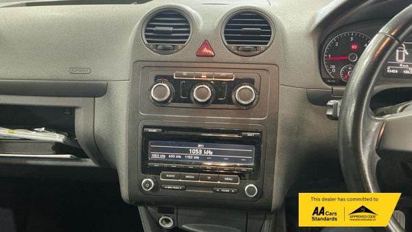 2014 Volkswagen Caddy 1.6 TDI C20 Highline Panel Van 4dr Diesel Manual L1 H1 (149 g/km, 101 bhp) - Thumbnail 7