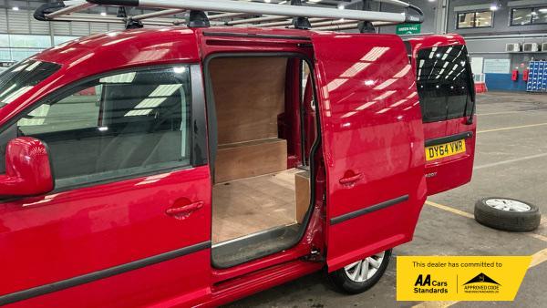 2014 Volkswagen Caddy 1.6 TDI C20 Highline Panel Van 4dr Diesel Manual L1 H1 (149 g/km, 101 bhp) - Thumbnail 10