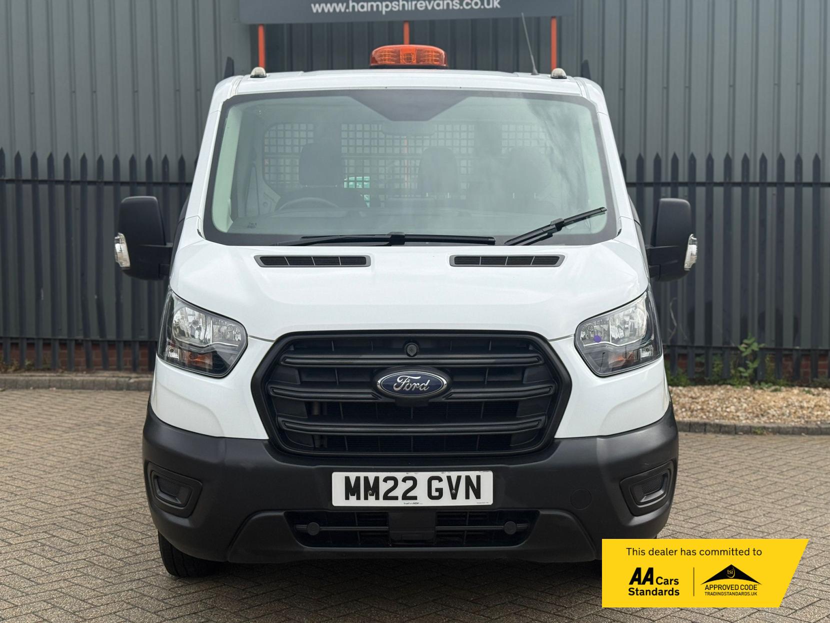 Ford Transit 2.0 350 EcoBlue HD Leader Chassis Cab 2dr Diesel Manual RWD L2 Euro 6 (s/s) (130 ps)