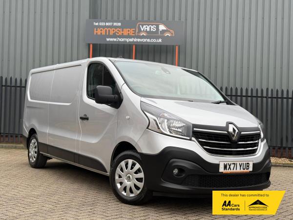 Renault Trafic 2.0 dCi ENERGY 30 Business+ Panel Van 5dr Diesel Manual LWB Standard Roof Euro 6 (s/s) (120 ps)