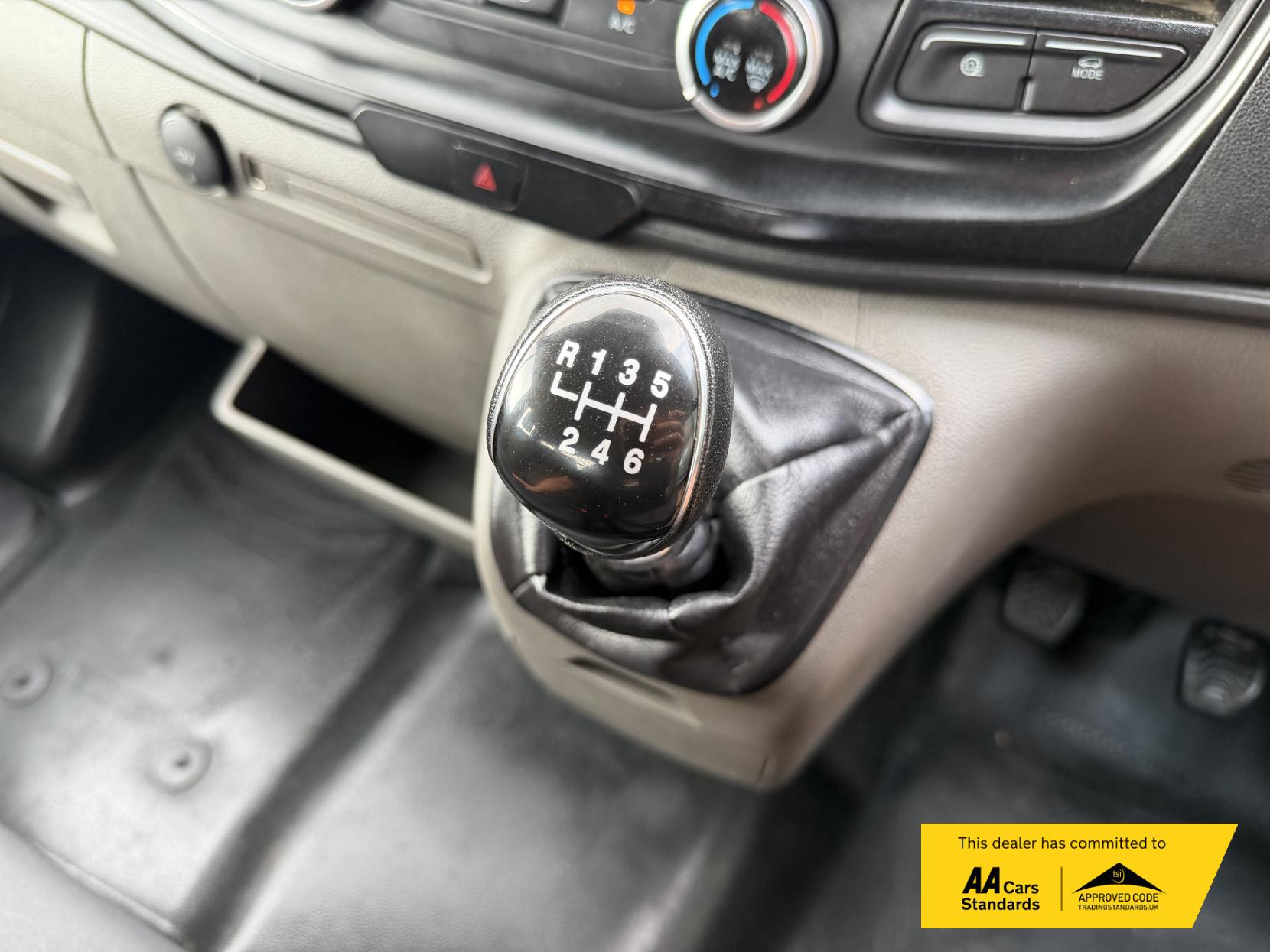 2023 Ford Transit - Thumbnail 40