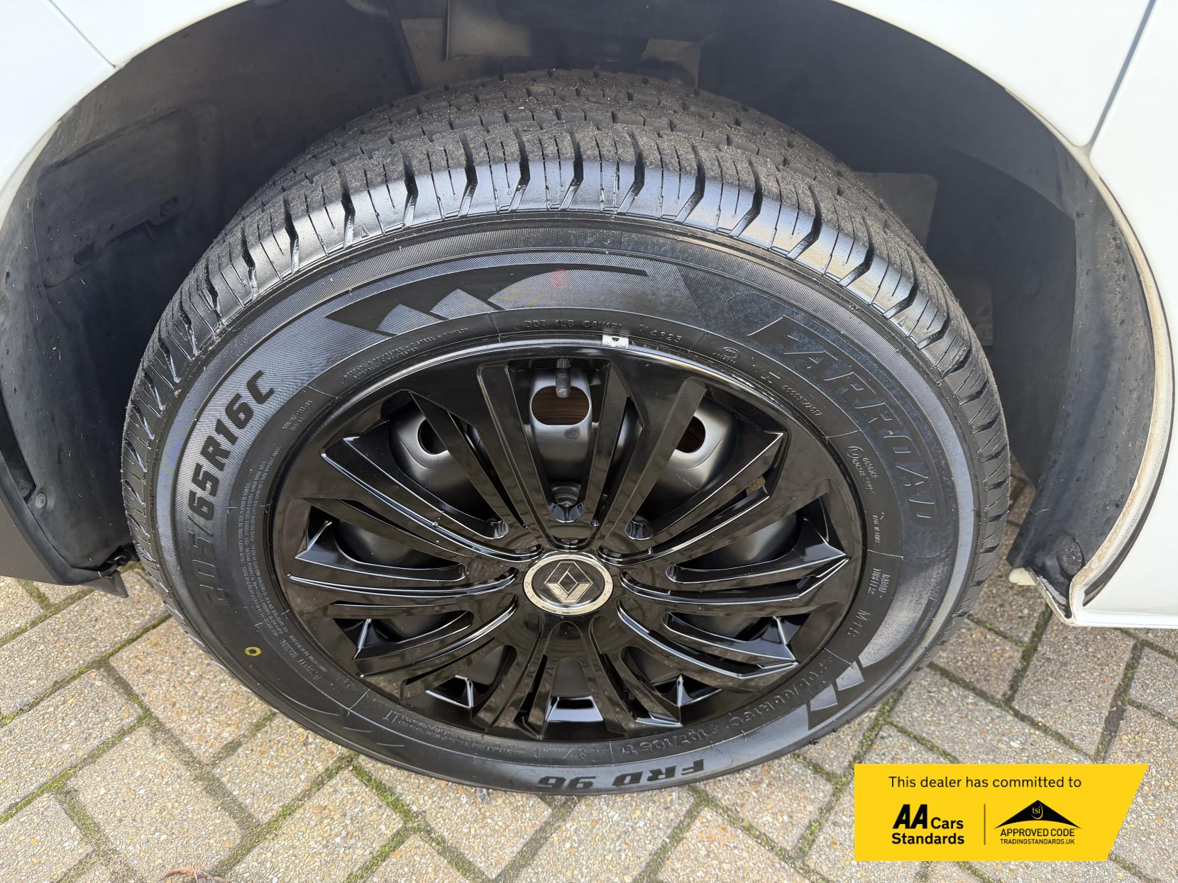 Renault Trafic 2.0 dCi Blue SL28 Business+ Panel Van 5dr Diesel Manual L1 H1 Euro 6 (s/s) (130 ps)