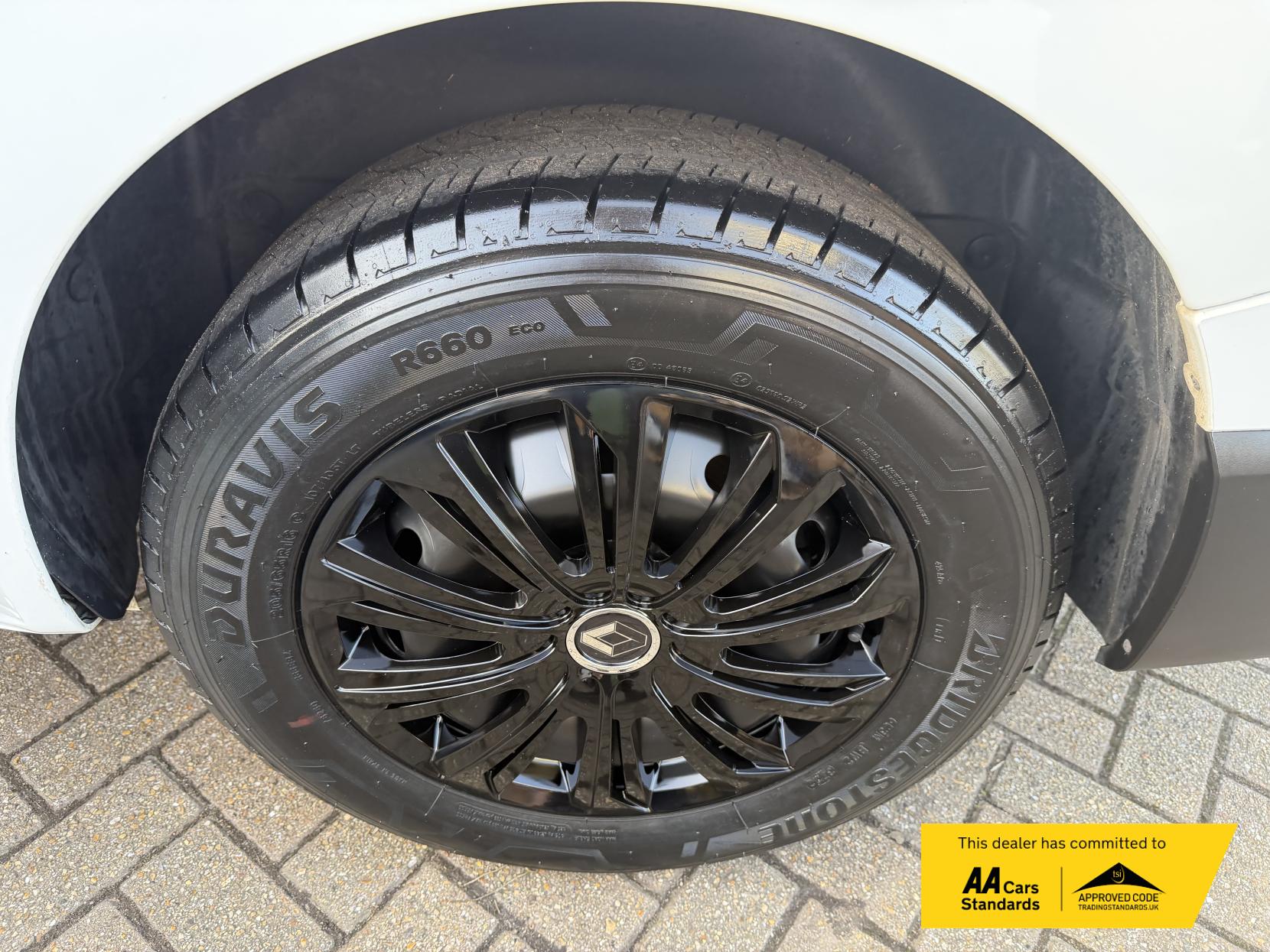 Renault Trafic 2.0 dCi Blue SL28 Business+ Panel Van 5dr Diesel Manual L1 H1 Euro 6 (s/s) (130 ps)