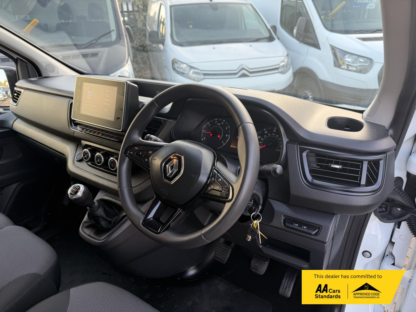 Renault Trafic 2.0 dCi Blue SL28 Business+ Panel Van 5dr Diesel Manual L1 H1 Euro 6 (s/s) (130 ps)