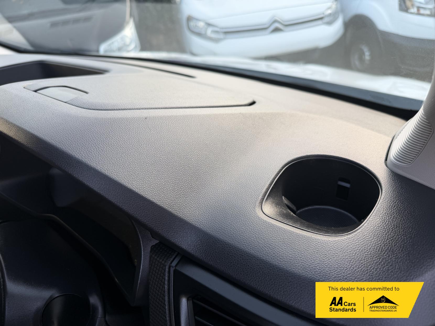 Renault Trafic 2.0 dCi Blue SL28 Business+ Panel Van 5dr Diesel Manual L1 H1 Euro 6 (s/s) (130 ps)