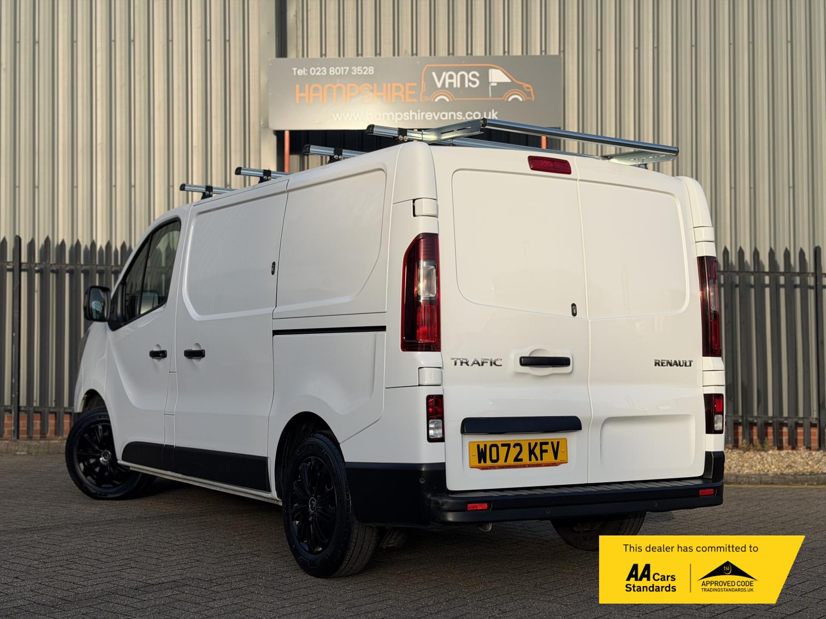 Renault Trafic 2.0 dCi Blue SL28 Business+ Panel Van 5dr Diesel Manual L1 H1 Euro 6 (s/s) (130 ps)