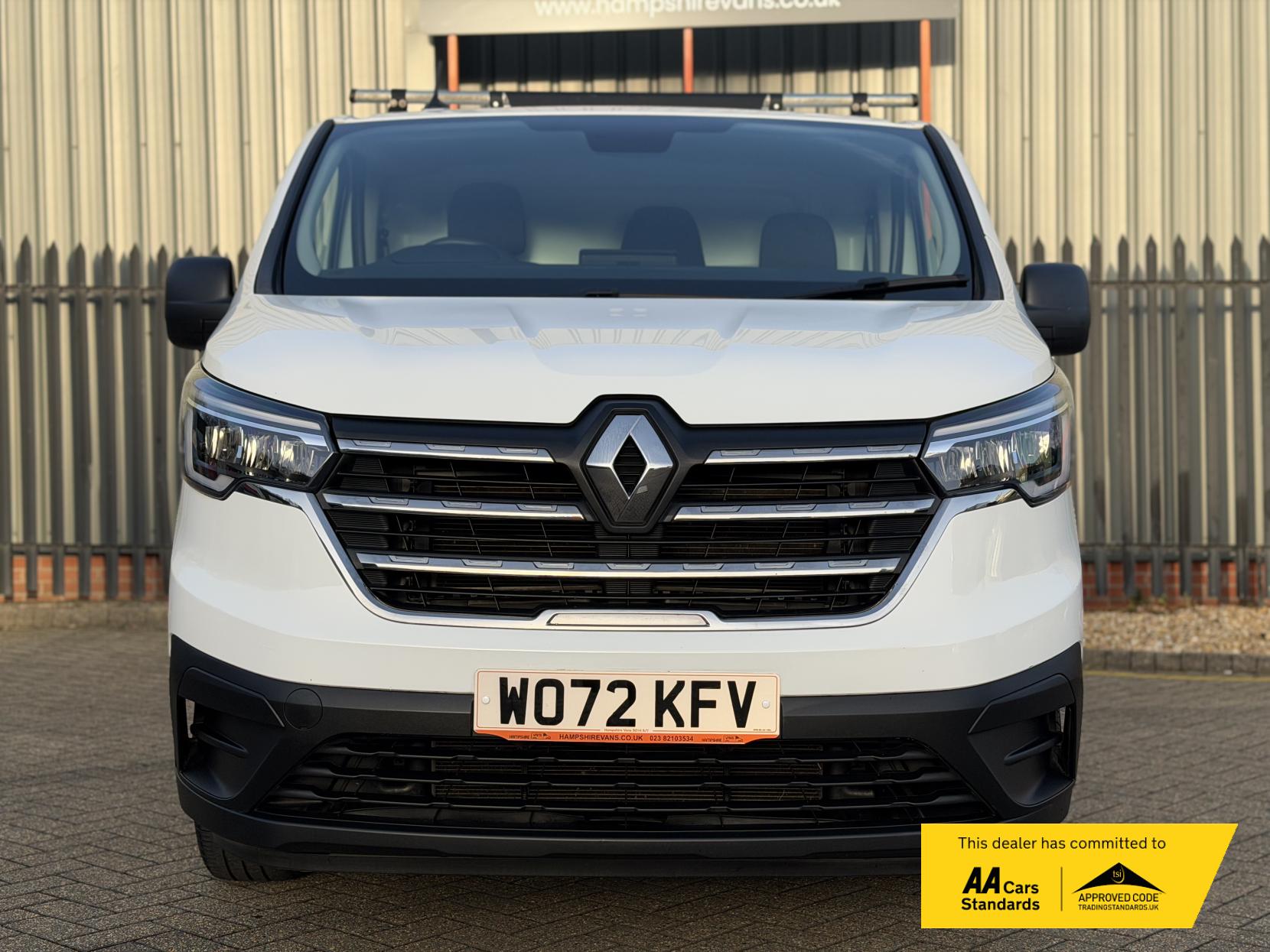 Renault Trafic 2.0 dCi Blue SL28 Business+ Panel Van 5dr Diesel Manual L1 H1 Euro 6 (s/s) (130 ps)