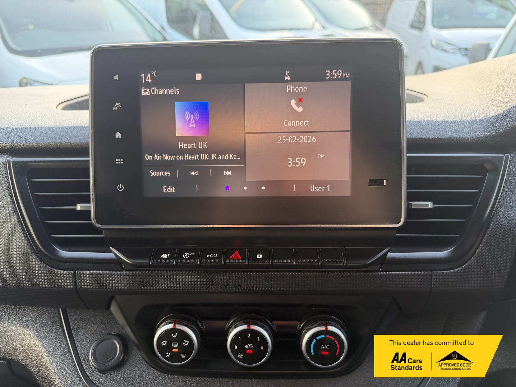 Renault Trafic 2.0 dCi Blue SL28 Business+ Panel Van 5dr Diesel Manual L1 H1 Euro 6 (s/s) (130 ps)