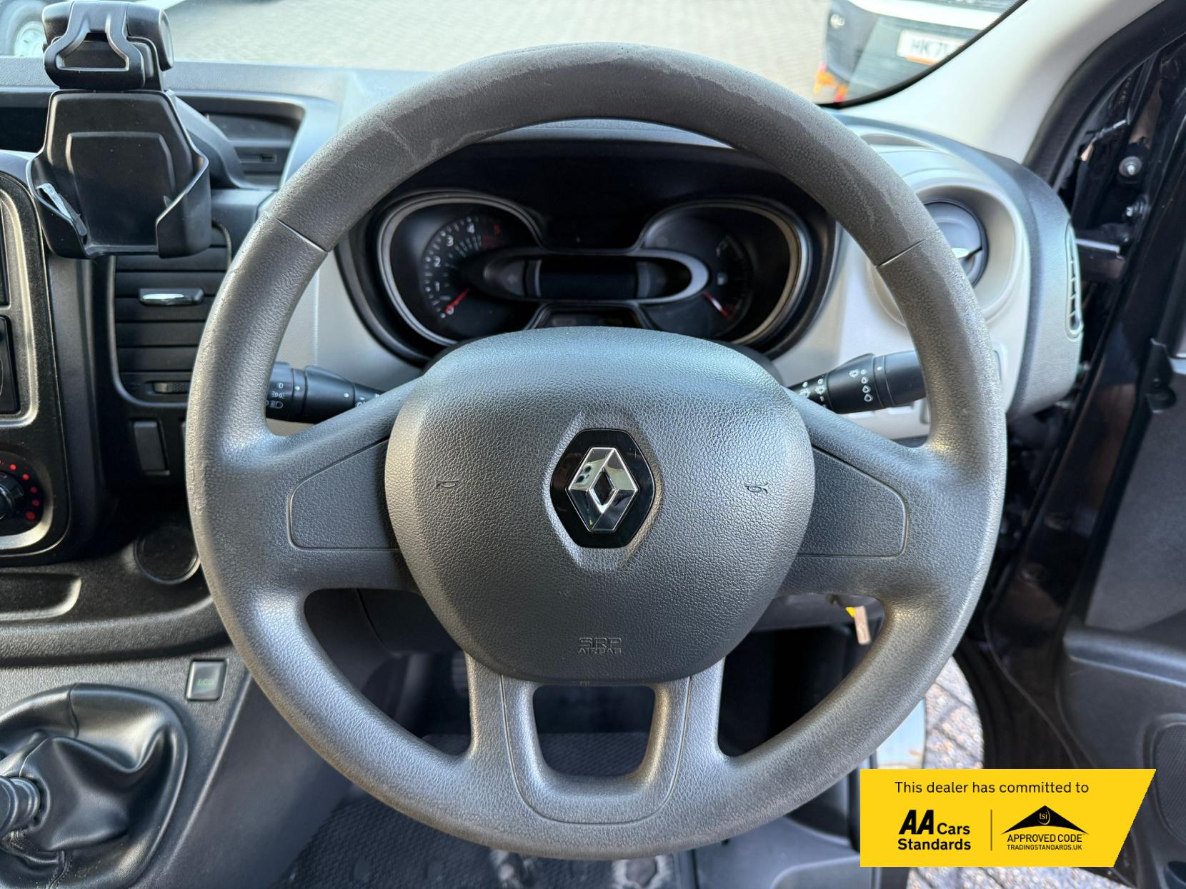 Renault Trafic 1.6 dCi 27 Business+ Panel Van 5dr Diesel Manual SWB Standard Roof Euro 6 (120 ps)