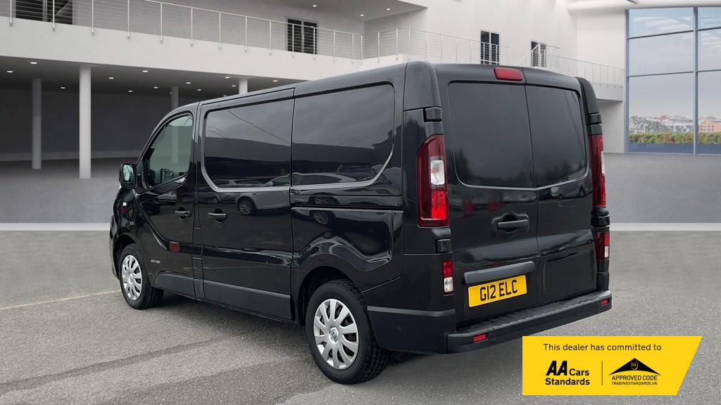 Renault Trafic 1.6 dCi 27 Business+ Panel Van 5dr Diesel Manual SWB Standard Roof Euro 6 (120 ps)